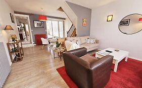 Maison De Ville Confortable Avec Cour Interieure